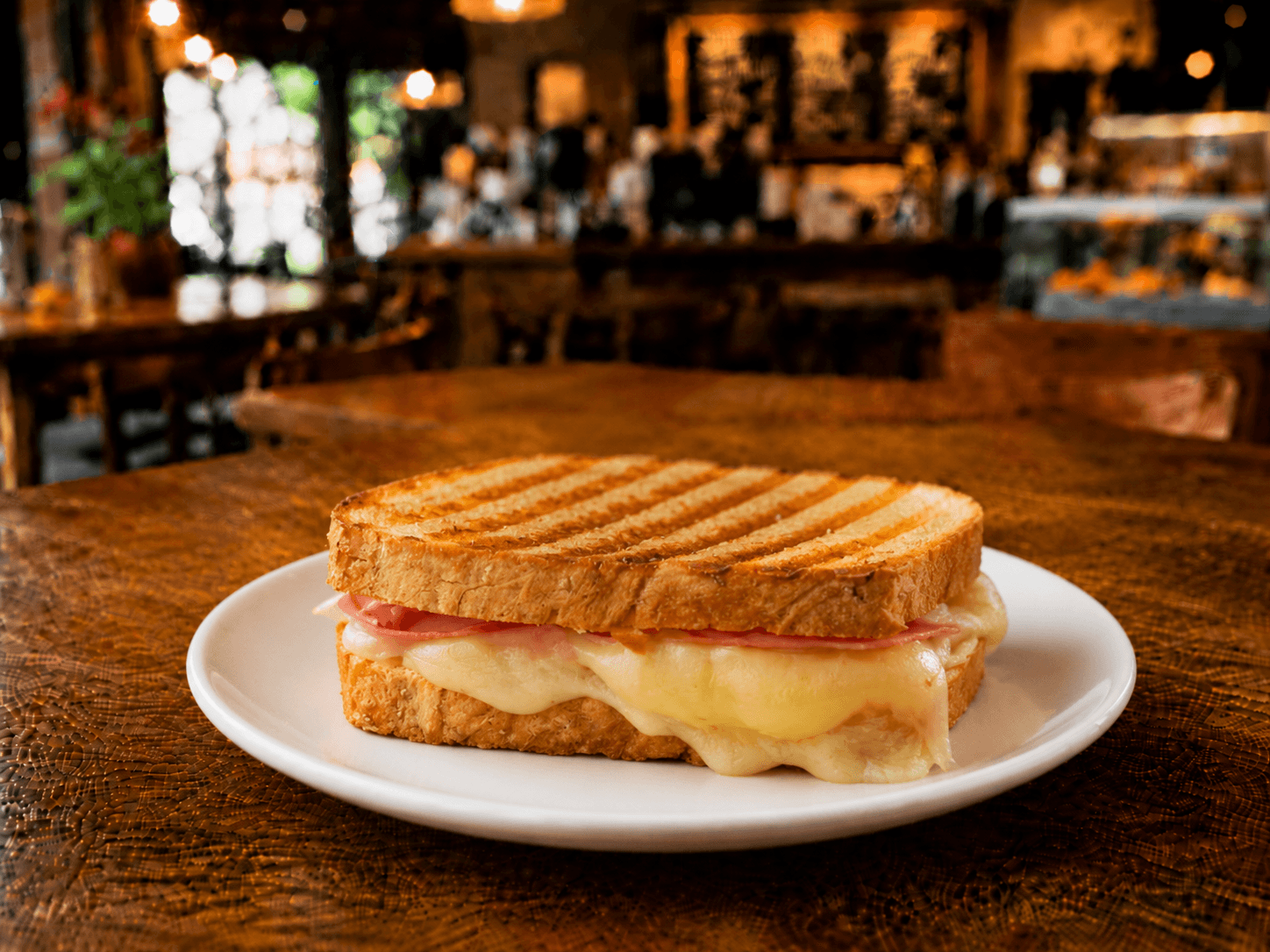Tostado Jamón y Queso